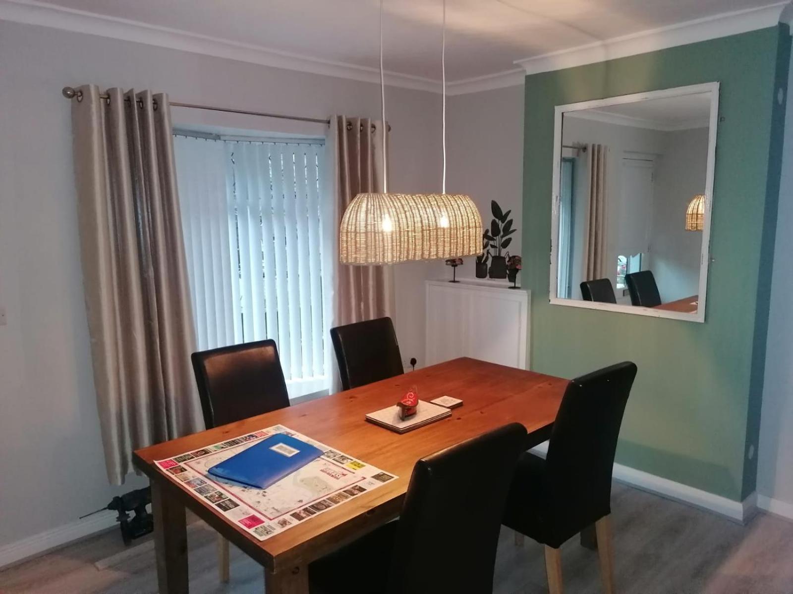 בלפסט Mairead - Cosy Property In Gaeltacht Quarter מראה חיצוני תמונה
